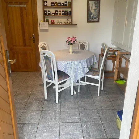 Apartment Holzhaus Miri